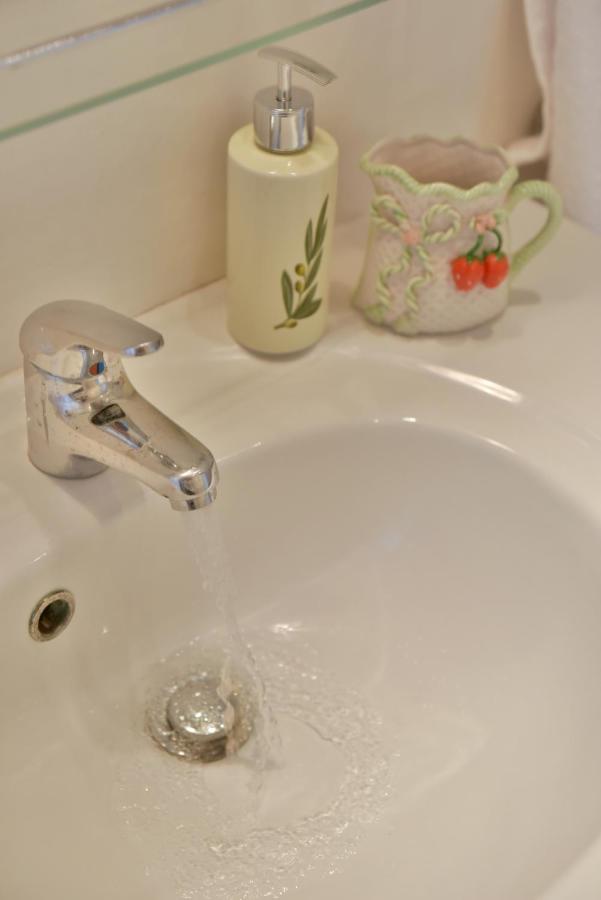 Grandmas Guest House イドラ エクステリア 写真