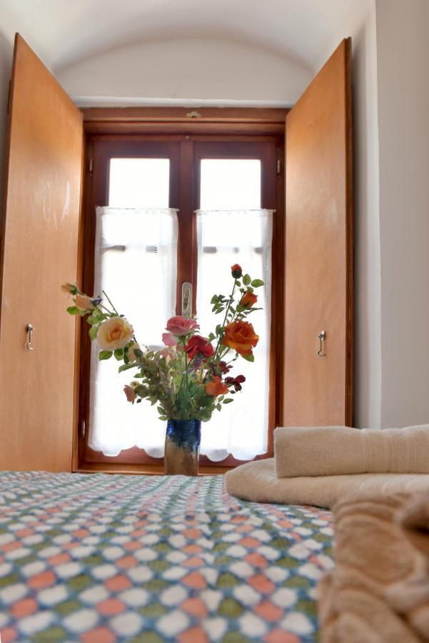 Grandmas Guest House イドラ エクステリア 写真